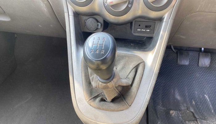 2012 Hyundai i10 SPORTZ 1.2, Petrol, Manual, 53,399 km, Gear lever - Boot cover slightly torn