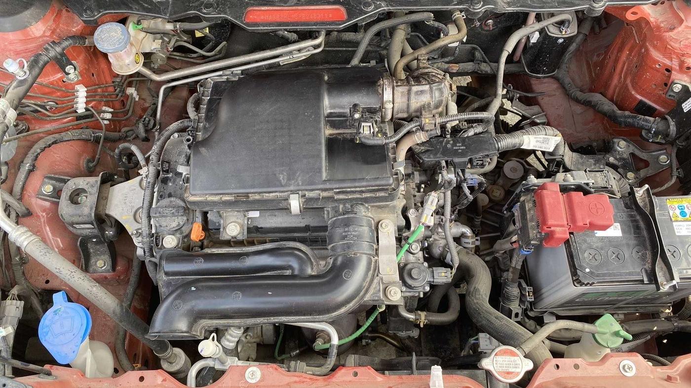 2023 Maruti BREZZA ZXI SMART HYBRID DUAL TONE, Petrol, Manual, 6,829 km, Open Bonet