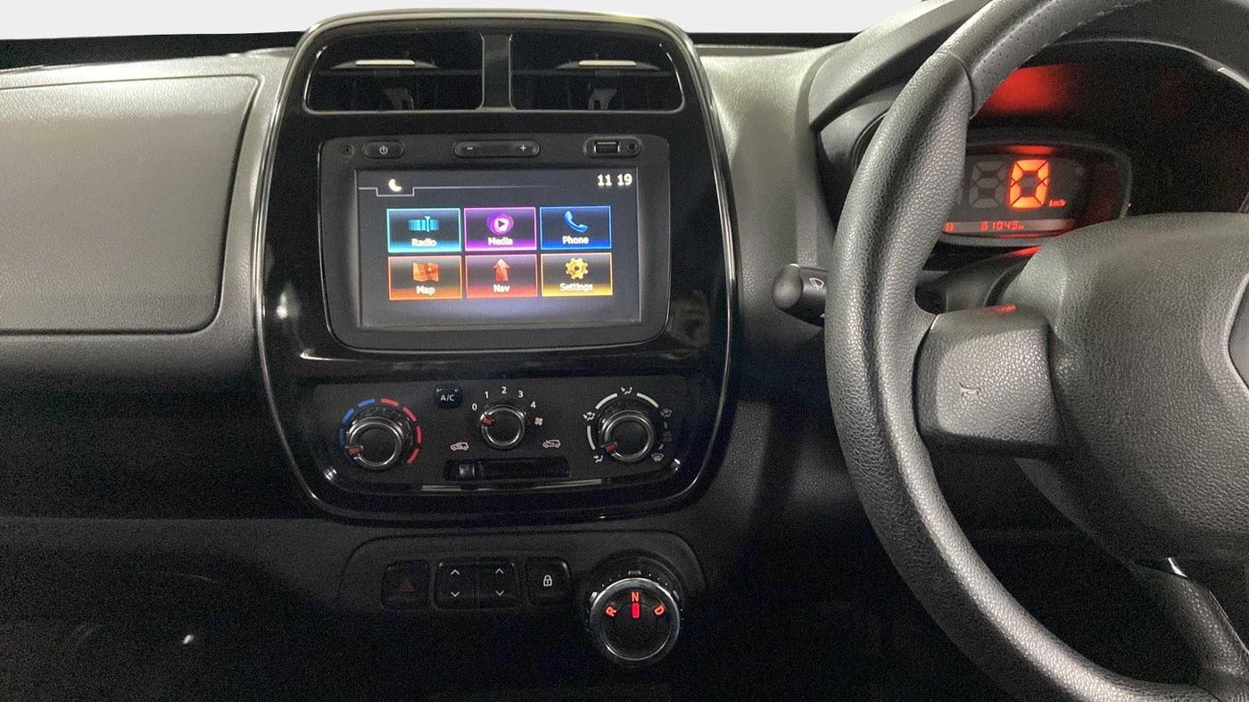 2018 Renault Kwid RXT 1.0 AMT (O), Petrol, Automatic, 61,105 km, Air Conditioner