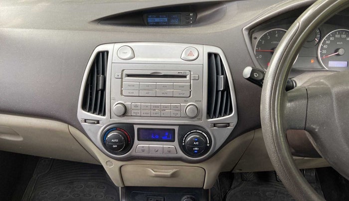 2011 Hyundai i20 MAGNA 1.2, Petrol, Manual, 83,859 km, Infotainment System