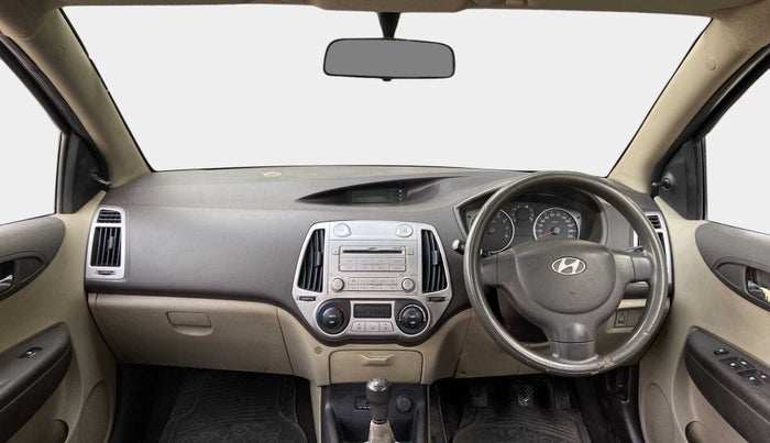 2011 Hyundai i20 MAGNA 1.2, Petrol, Manual, 83,859 km, Dashboard
