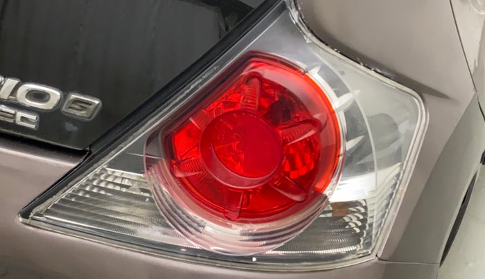 2013 Honda Brio S MT, Petrol, Manual, 74,001 km, Left tail light - Minor scratches