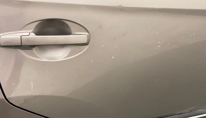 2013 Honda Brio S MT, Petrol, Manual, 74,001 km, Right rear door - Minor scratches