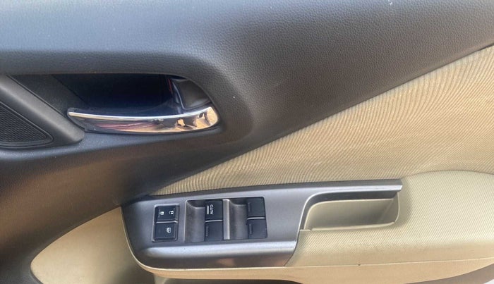2015 Honda City 1.5L I-VTEC V MT, Petrol, Manual, 25,303 km, Driver Side Door Panels Control