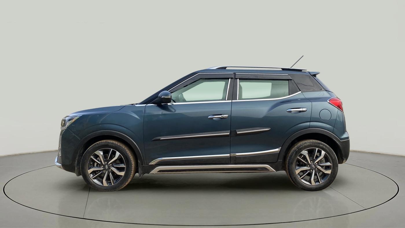 2019 Mahindra XUV300 W8 (O) 1.5 DIESEL AMT, Diesel, Automatic, 40,150 km, Left Side