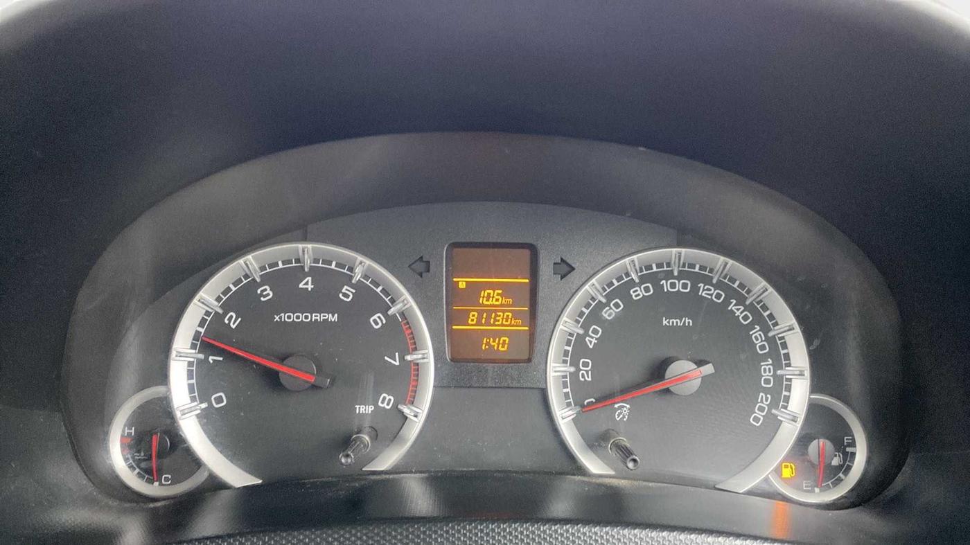2013 Maruti Swift VXI, Petrol, Manual, 81,124 km, Odometer Image