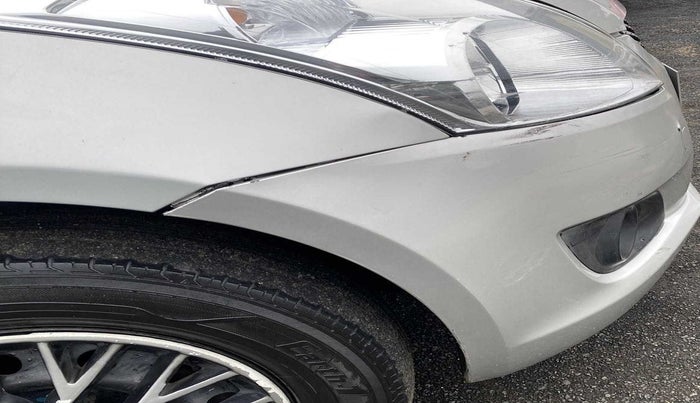 2013 Maruti Swift VXI, Petrol, Manual, 81,124 km, Front bumper - Minor scratches