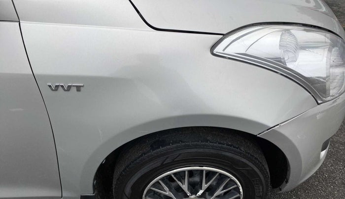 2013 Maruti Swift VXI, Petrol, Manual, 81,124 km, Right fender - Slightly dented