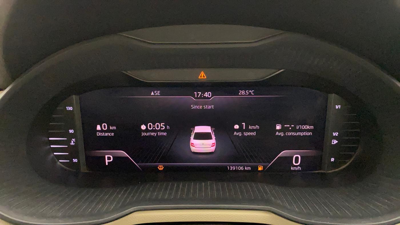 2019 Skoda Octavia L&K 1.8 TSI AT, Petrol, Automatic, 1,39,147 km, Odometer Image