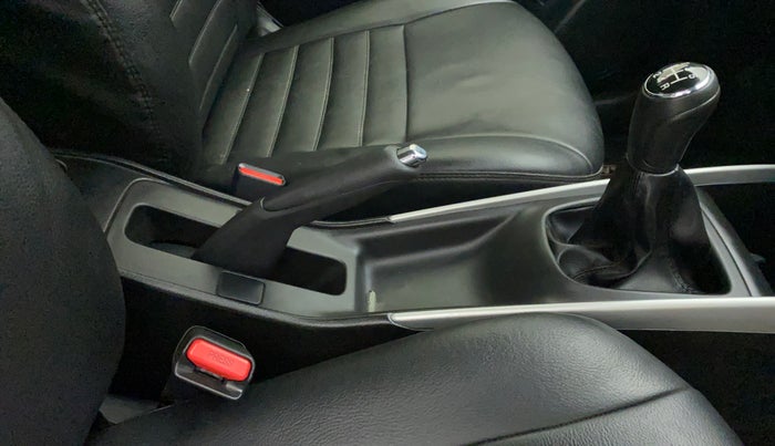 2017 Maruti Baleno DELTA PETROL 1.2, Petrol, Manual, 20,675 km, Gear Lever