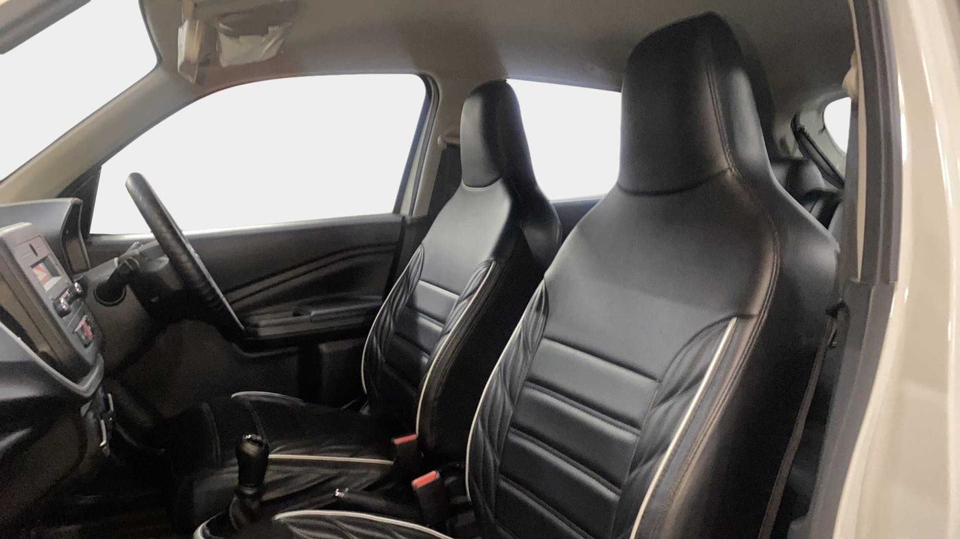 2022 Maruti Celerio ZXI, Petrol, Manual, 7,982 km, Right Side Front Door Cabin