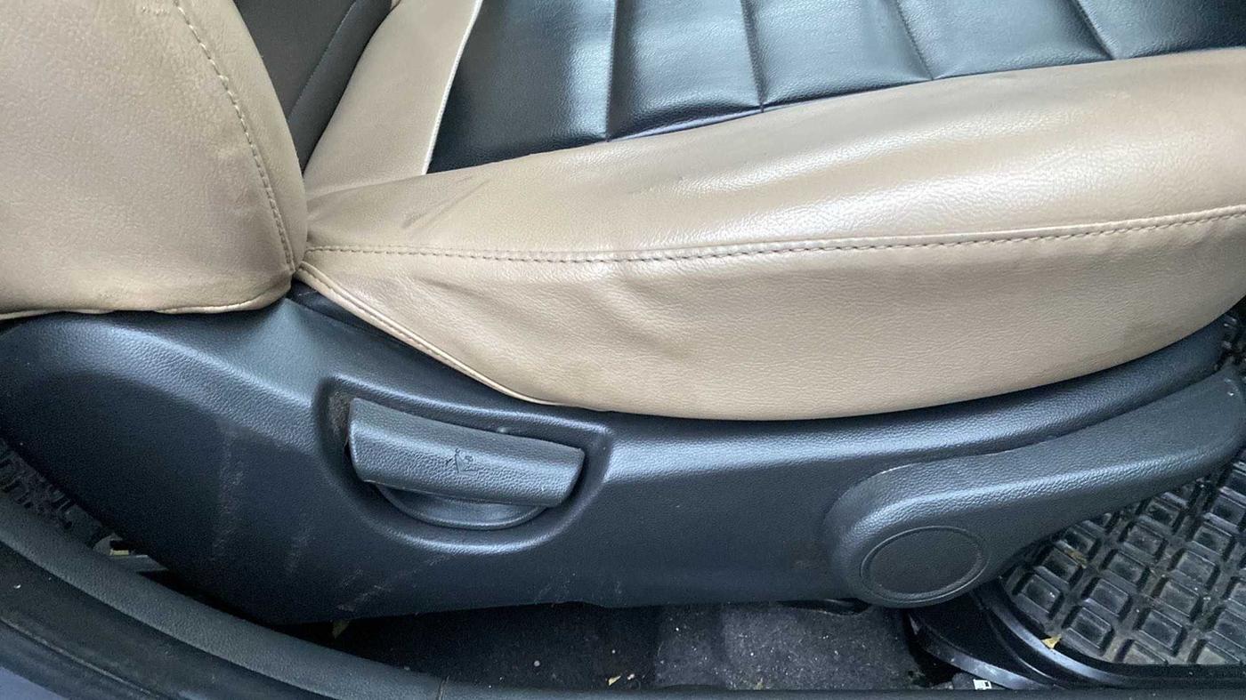 2018 Hyundai Grand i10 ASTA 1.2 KAPPA VTVT, Petrol, Manual, 65,762 km, Driver Side Adjustment Panel