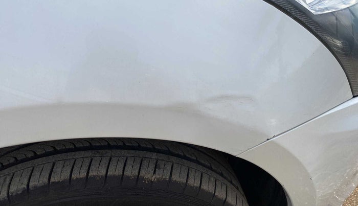 2015 Maruti Swift Dzire ZXI, Petrol, Manual, 62,171 km, Right fender - Slightly dented