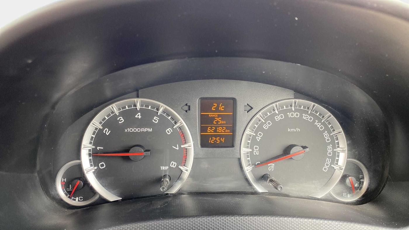 2015 Maruti Swift Dzire ZXI, Petrol, Manual, 62,171 km, Odometer Image