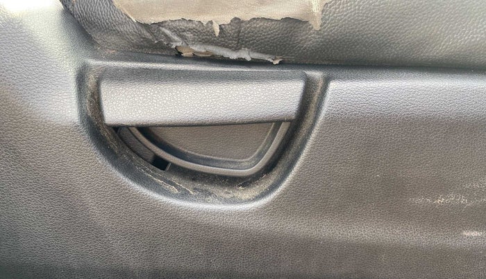 2018 Hyundai NEW SANTRO SPORTZ MT, CNG, Manual, 68,047 km, Driver Side Adjustment Panel