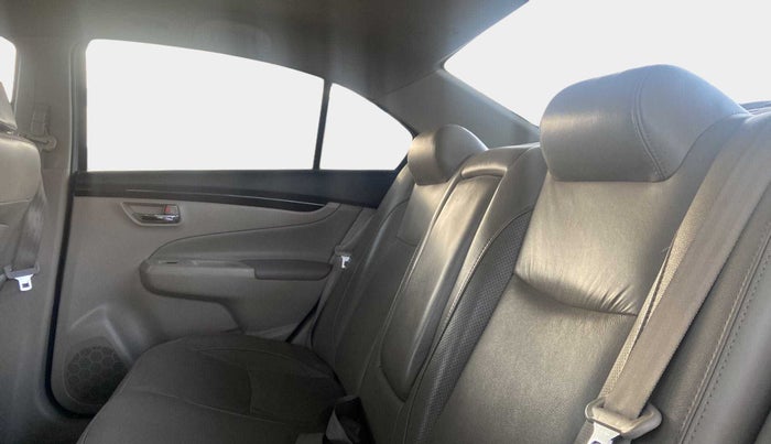 2018 Maruti Ciaz ALPHA 1.4 PETROL, Petrol, Manual, 65,909 km, Right Side Rear Door Cabin