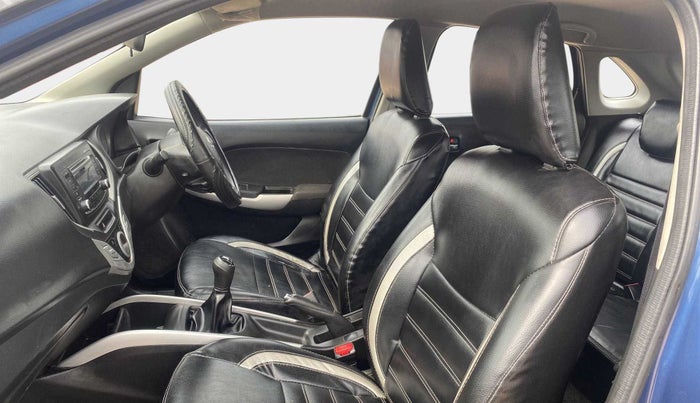 2017 Maruti Baleno DELTA PETROL 1.2, Petrol, Manual, 74,608 km, Right Side Front Door Cabin