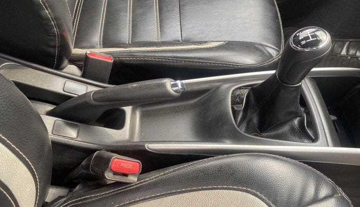 2017 Maruti Baleno DELTA PETROL 1.2, Petrol, Manual, 74,608 km, Gear Lever
