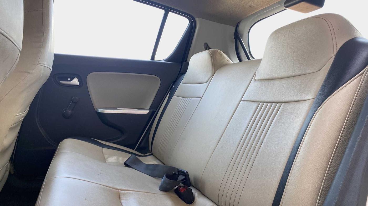 2017 Maruti Alto K10 VXI (O) AMT, Petrol, Automatic, 99,668 km, Right Side Rear Door Cabin