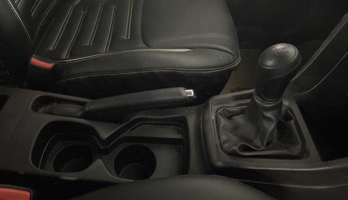 2021 Maruti Vitara Brezza LXI, Petrol, Manual, 41,880 km, Gear Lever