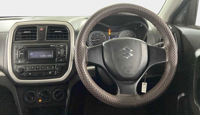 2021 Maruti Vitara Brezza LXI, Petrol, Manual, 41,880 km, Steering Wheel Close Up