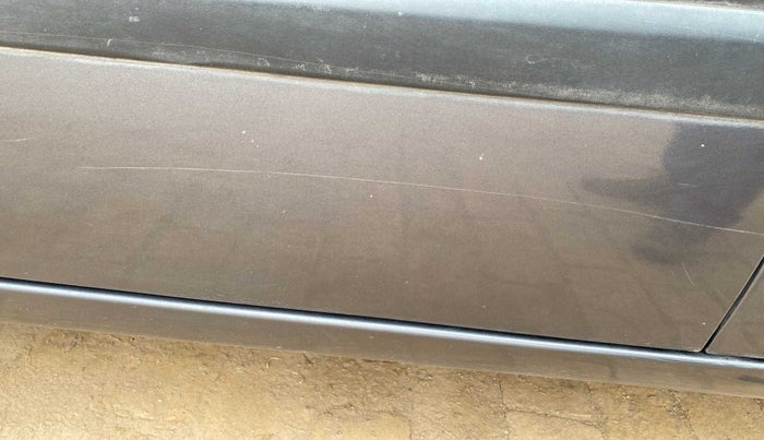 2013 Hyundai i10 MAGNA 1.2, Petrol, Manual, 36,421 km, Front passenger door - Minor scratches
