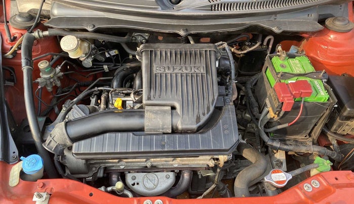 2014 Maruti Swift VXI, Petrol, Manual, 34,640 km, Open Bonet