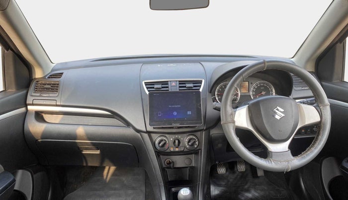 2014 Maruti Swift VXI, Petrol, Manual, 34,640 km, Dashboard