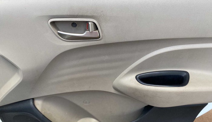 2019 Hyundai NEW SANTRO SPORTZ MT, Petrol, Manual, 70,231 km, Driver Side Door Panels Control