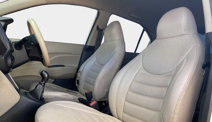 2019 Hyundai NEW SANTRO SPORTZ MT, Petrol, Manual, 70,231 km, Right Side Front Door Cabin