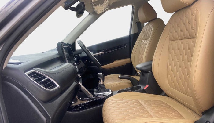 2022 KIA SELTOS HTX PLUS 1.5 DIESEL, Diesel, Manual, 12,574 km, Right Side Front Door Cabin