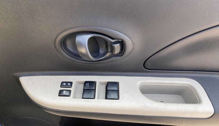 2016 Nissan Micra Active XV SAFETY PACK, Petrol, Manual, 44,136 km, Driver Side Door Panels Control