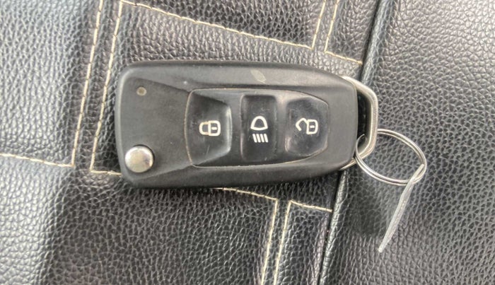 2019 Tata Tiago XZA PETROL, Petrol, Automatic, 24,802 km, Key Close Up
