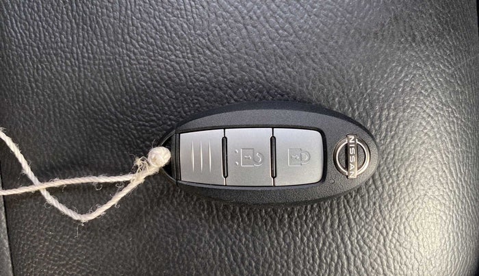 2021 Nissan MAGNITE XL TURBO CVT, Petrol, Automatic, 25,425 km, Key Close Up