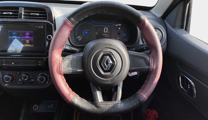 2019 Renault Kwid RXT 1.0 AMT, Petrol, Automatic, 39,689 km, Steering Wheel Close Up