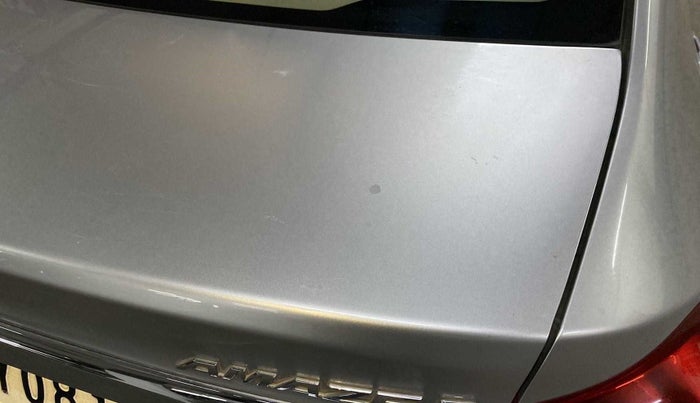 2014 Honda Amaze 1.2L I-VTEC S, Petrol, Manual, 73,323 km, Dicky (Boot door) - Minor scratches