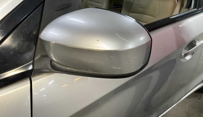 2014 Honda Amaze 1.2L I-VTEC S, Petrol, Manual, 73,323 km, Left rear-view mirror - Minor scratches