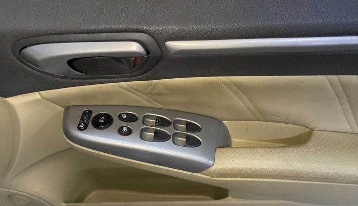 2010 Honda Civic 1.8L I-VTEC V MT, Petrol, Manual, 30,969 km, Driver Side Door Panels Control