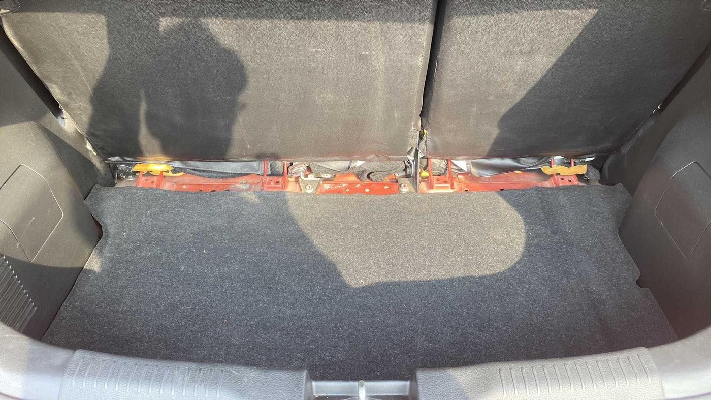 2017 Maruti IGNIS ZETA 1.2 AMT, Petrol, Automatic, 32,390 km, Boot Inside