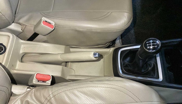 2019 Maruti Dzire VDI, Diesel, Manual, 94,382 km, Gear Lever