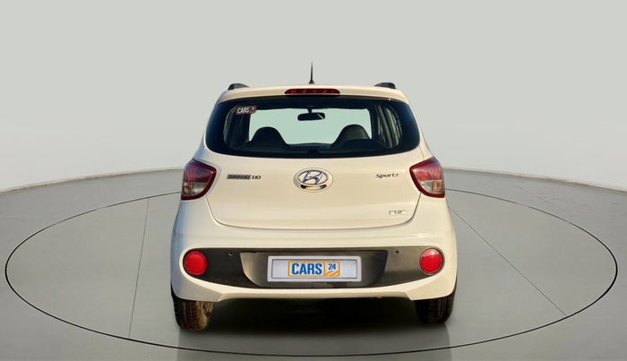 2017 Hyundai Grand i10 SPORTZ (O) 1.2 KAPPA VTVT, Petrol, Manual, 43,816 km, Back/Rear