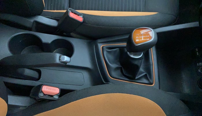 2015 Hyundai i20 Active 1.4 SX, Diesel, Manual, 80,013 km, Gear Lever