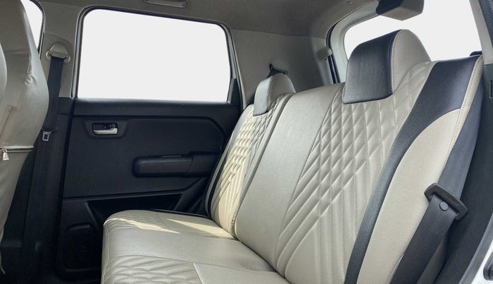 2019 Maruti New Wagon-R VXI (O) 1.0, Petrol, Manual, 30,938 km, Right Side Rear Door Cabin