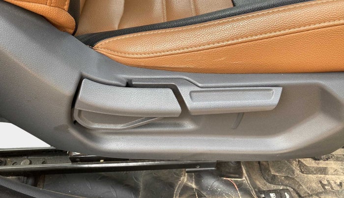 2020 Hyundai AURA SX 1.2 (O), Petrol, Manual, 14,839 km, Driver Side Adjustment Panel
