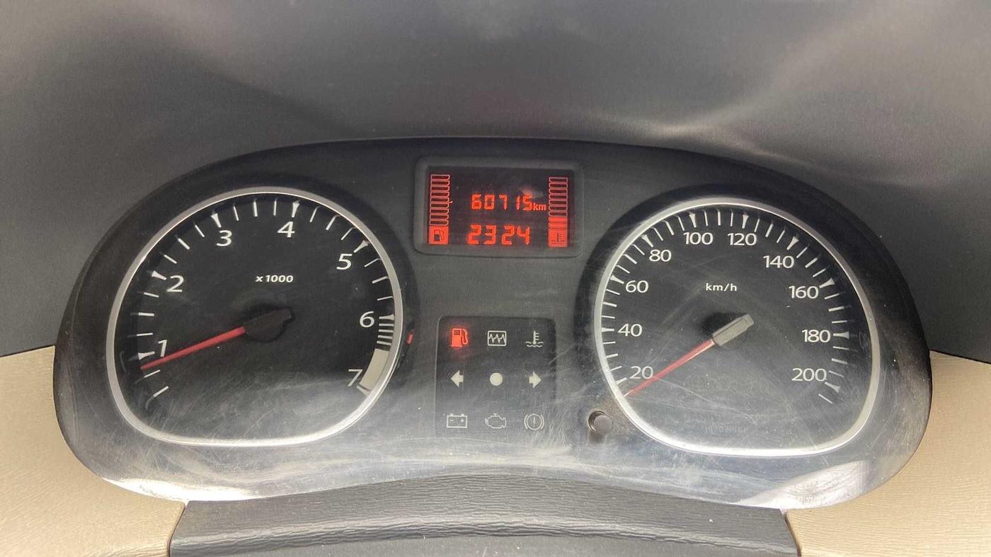 2014 Renault Duster RXL PETROL, Petrol, Manual, 60,693 km, Odometer Image