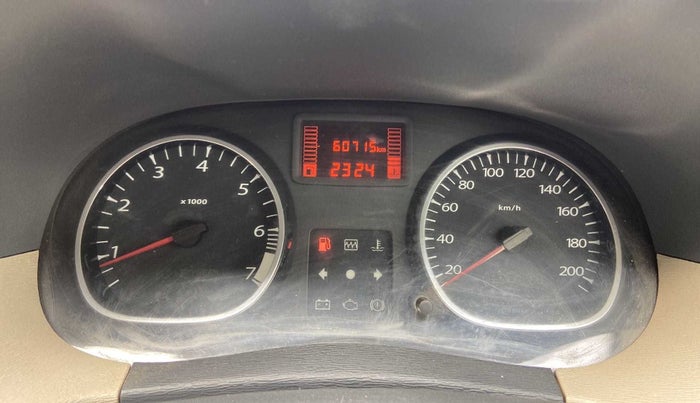 2014 Renault Duster RXL PETROL, Petrol, Manual, 60,693 km, Odometer Image