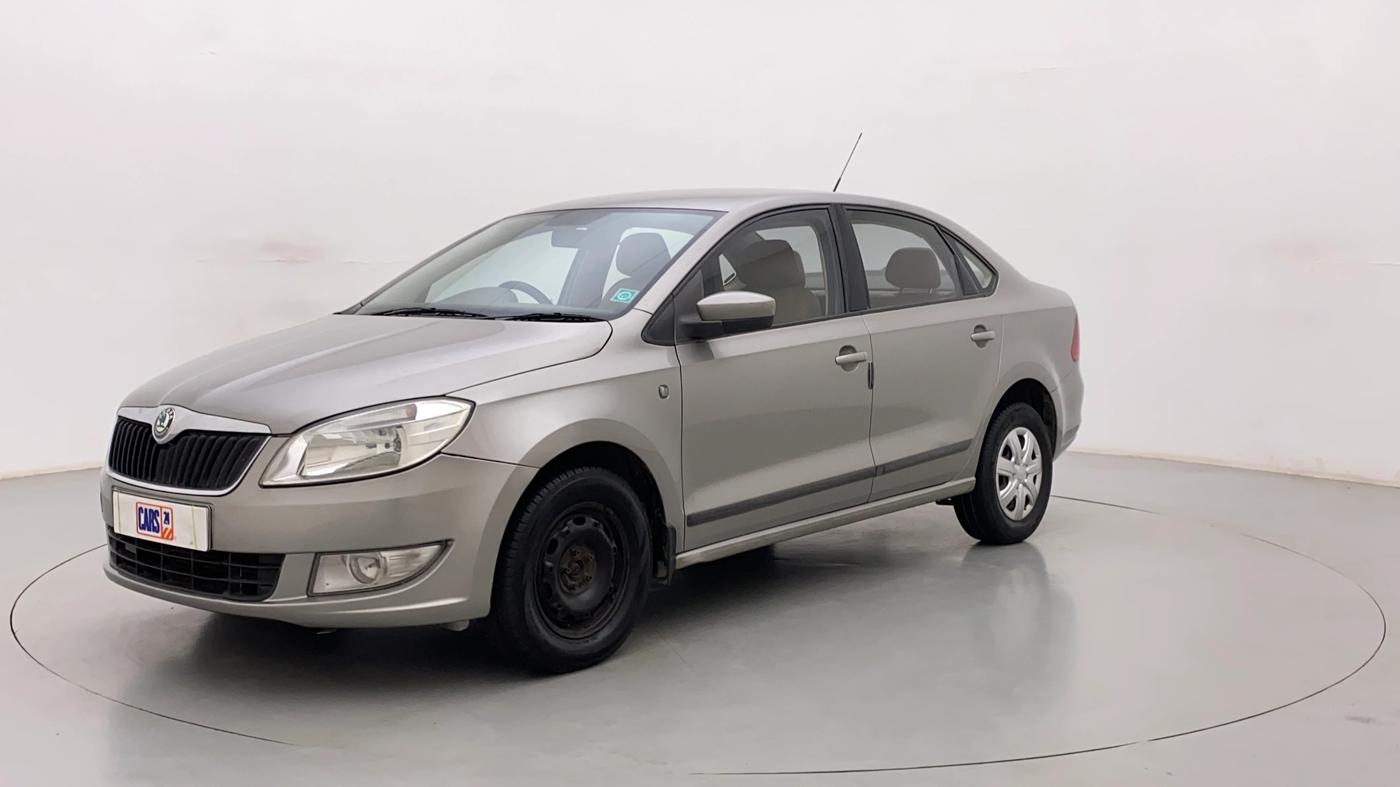 2013 Skoda Rapid AMBITION 1.6 TDI CR MT PLUS, Diesel, Manual, 1,13,554 km, Left Front Diagonal