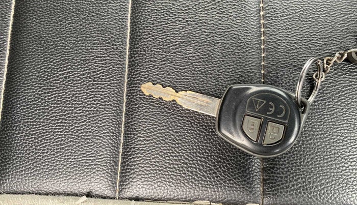 2018 Maruti Baleno DELTA PETROL 1.2, Petrol, Manual, 29,003 km, Key Close Up