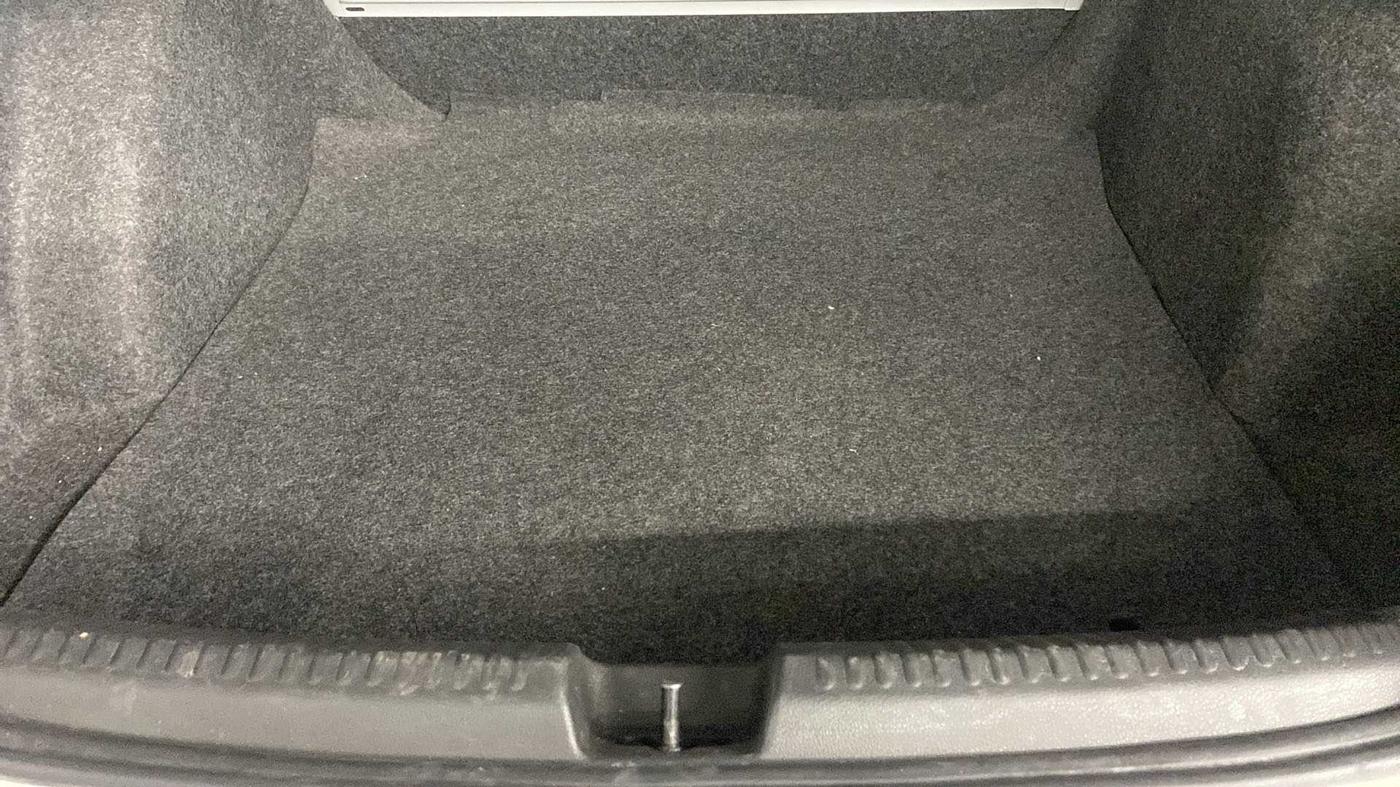 2019 Volkswagen Vento HIGHLINE PLUS 1.5 AT, Diesel, Automatic, 32,221 km, Boot Inside