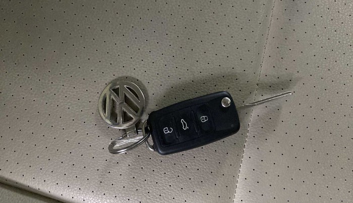 2019 Volkswagen Vento HIGHLINE PLUS 1.5 AT, Diesel, Automatic, 32,221 km, Key Close Up